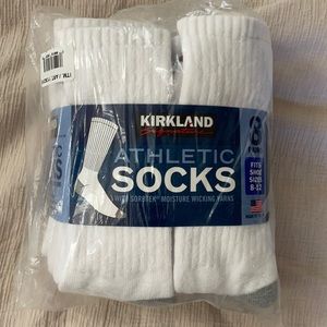 Kirkland Athletic Socks Size 8-12